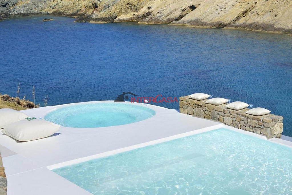 Βίλλα 500 τ.μ. προς πώληση, Φτελιάς