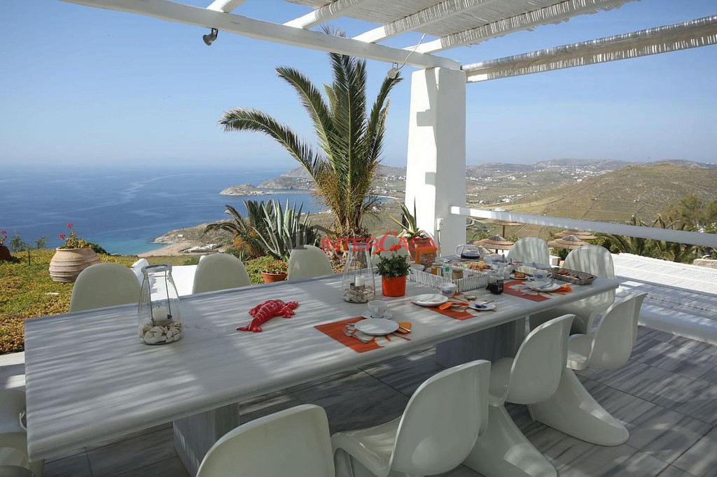 Βίλλα 400 τ.μ. προς πώληση, Καλαφάτη