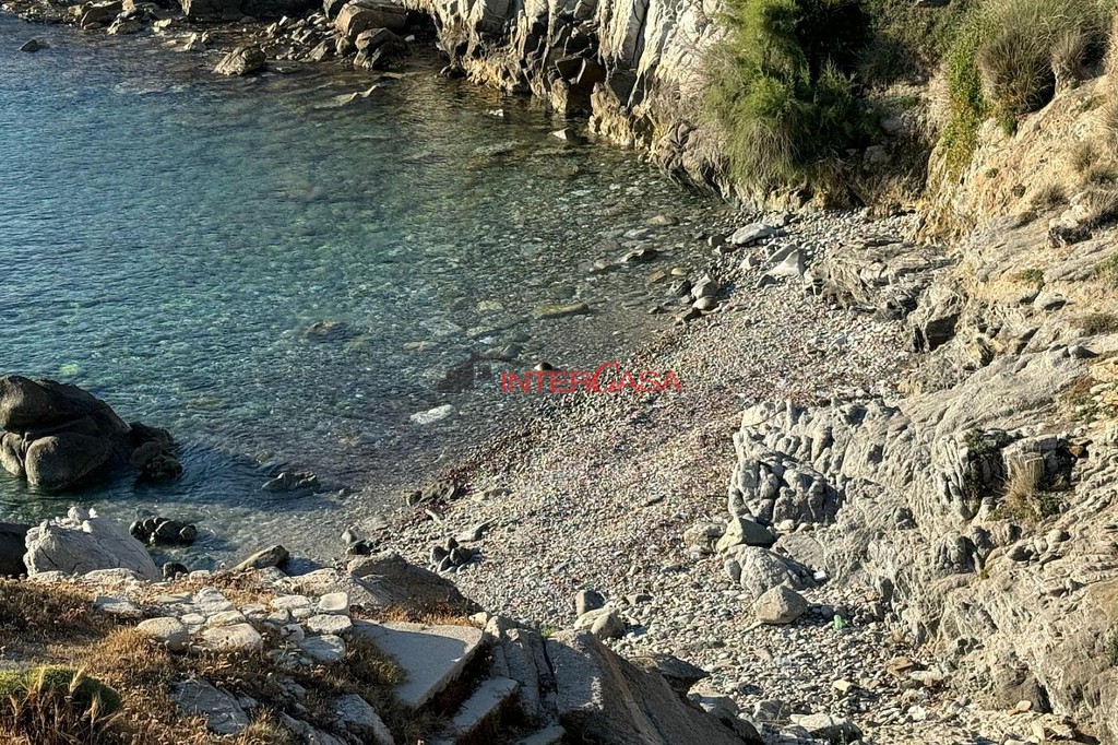 Βίλλα 422 τ.μ. προς πώληση, Ορνός