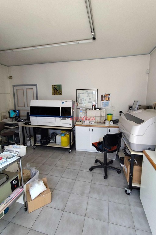 Αίθουσα 62 τ.μ. πρός ενοικίαση, Αθήνα - Βόρεια Προάστια, Βριλήσσια
