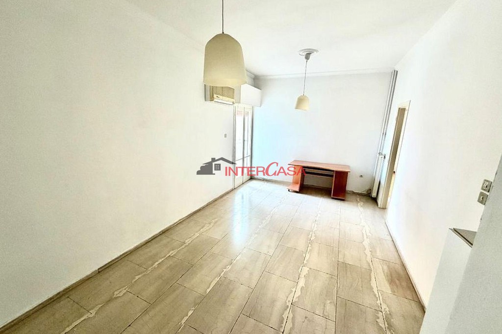 Διαμέρισμα 56 τ.μ. προς πώληση, Πλατεία Αμερικής