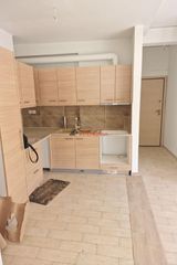 Διαμέρισμα 70 τ.μ. προς πώληση, Πειραιάς, Αγία Σοφία-thumb-1