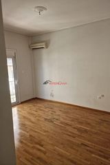 Διαμέρισμα 70 τ.μ. προς πώληση, Πειραιάς, Αγία Σοφία-thumb-7