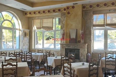 Business 460 sqm for rent