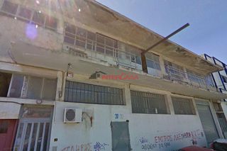 Business bulding 1.050 sqm for sale