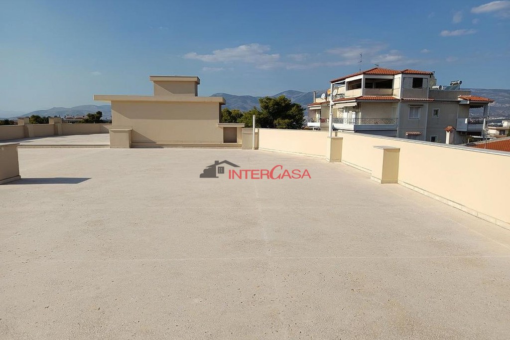 Επιχειρηματικό κτίριο 2.670 τ.μ. πρός ενοικίαση, Αθήνα - Βόρεια Προάστια, Λυκόβρυση