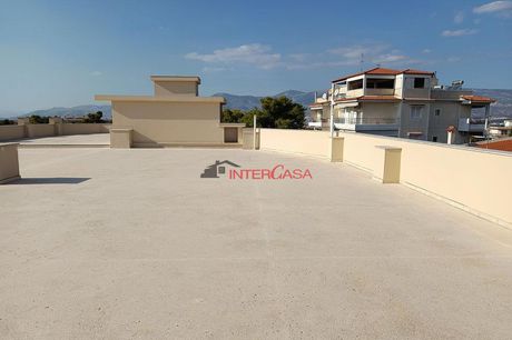 Επιχειρηματικό κτίριο 2.670 τ.μ. πρός ενοικίαση
