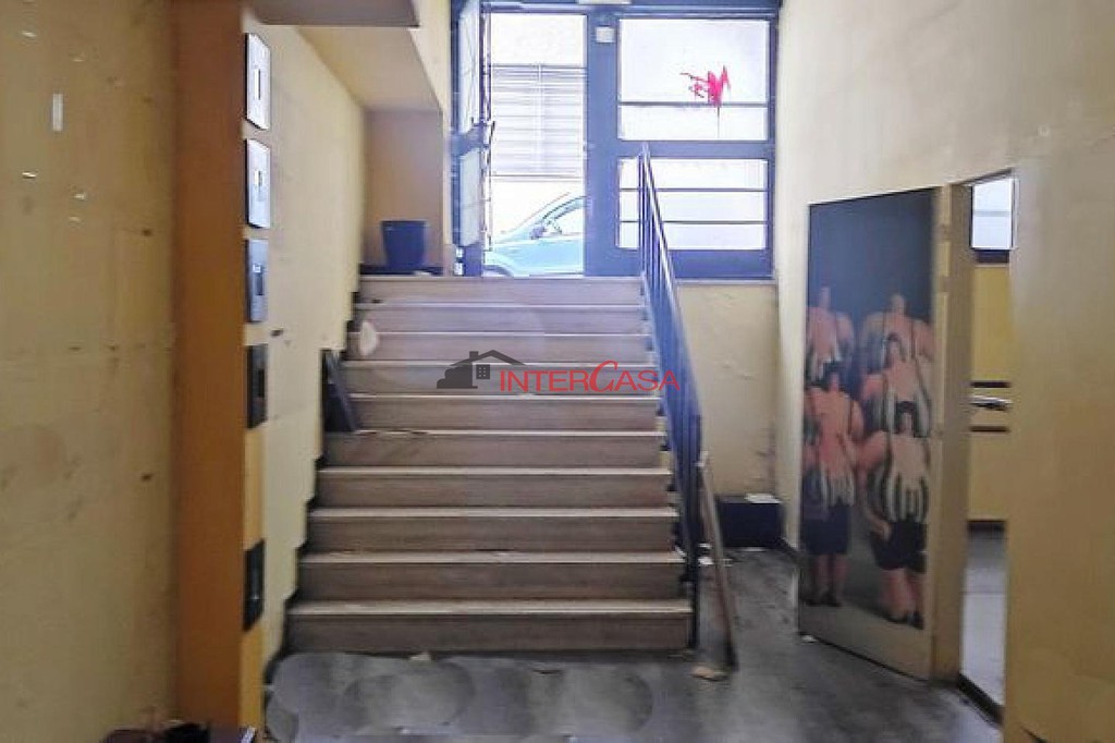 Αίθουσα 222 τ.μ. προς πώληση, Εξάρχεια