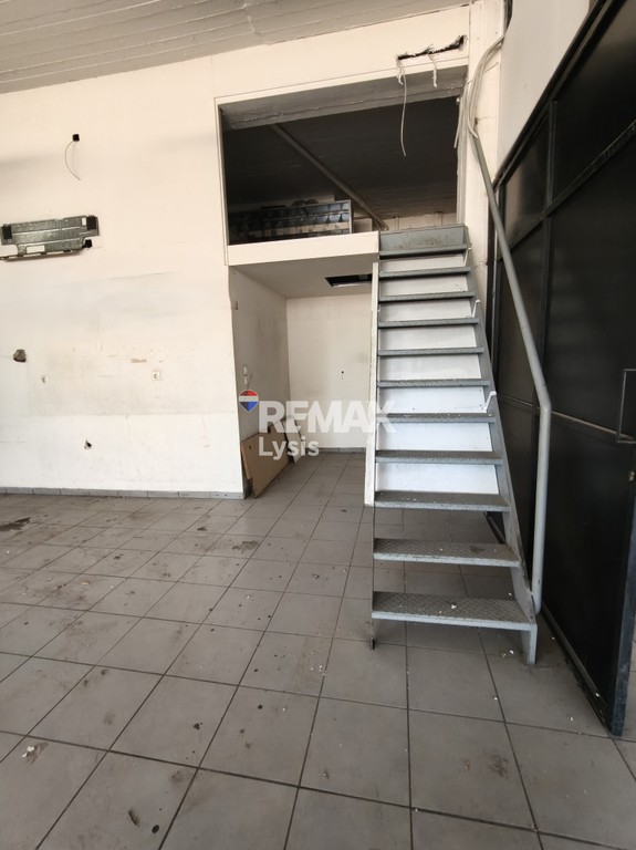 Επιχειρηματικό κτίριο 2.750 τ.μ. πρός ενοικίαση, Αθήνα - Δυτικά Προάστια, Αιγάλεω