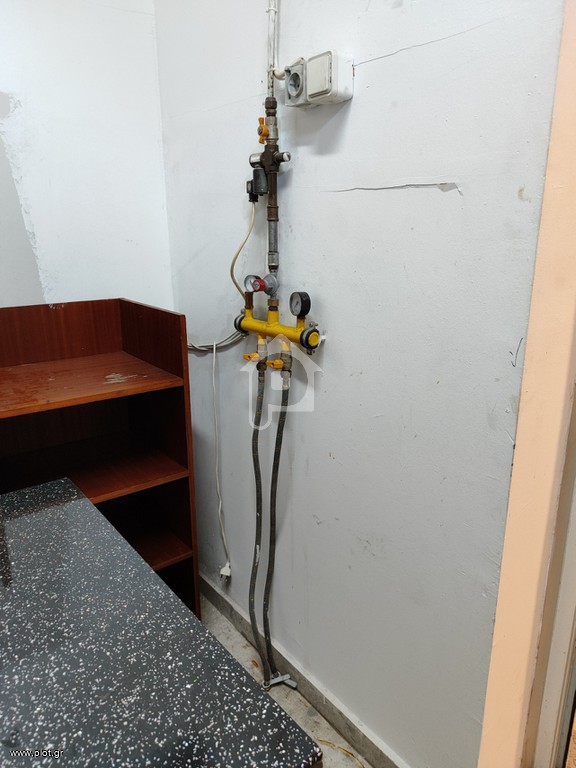 Κατάστημα 121 τ.μ. προς ενοικίαση, Πλατεία Ελευθερίας
