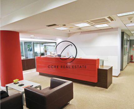 Office 889 sqm for rent