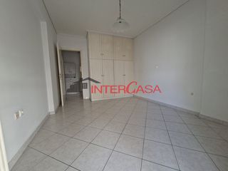Διαμέρισμα 52 τ.μ. για πώληση, Πειραιάς, Αγία Σοφία-thumb-8