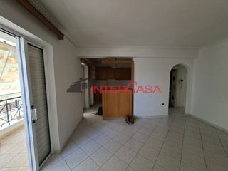 Διαμέρισμα 52 τ.μ. για πώληση, Πειραιάς, Αγία Σοφία-thumb-6