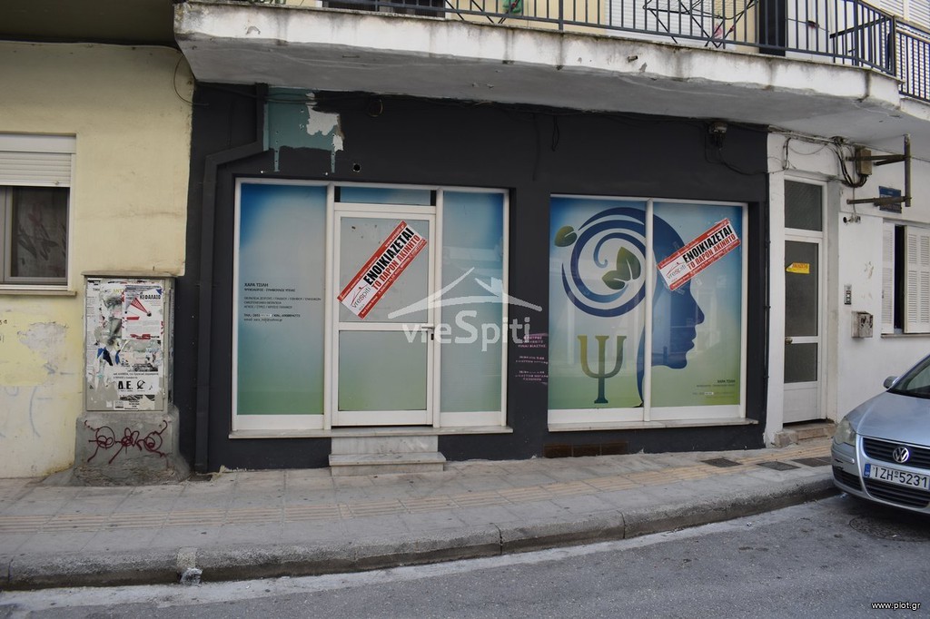Κατάστημα 28 τ.μ. προς ενοικίαση, Κέντρο Ιωαννίνων