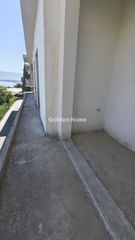 Διαμέρισμα 136 τ.μ. για πώληση, Πειραιάς, Μικρολίμανο-thumb-3