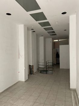 Store 80 sqm for rent