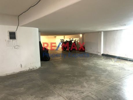 Parking 350 τ.μ. προς πώληση