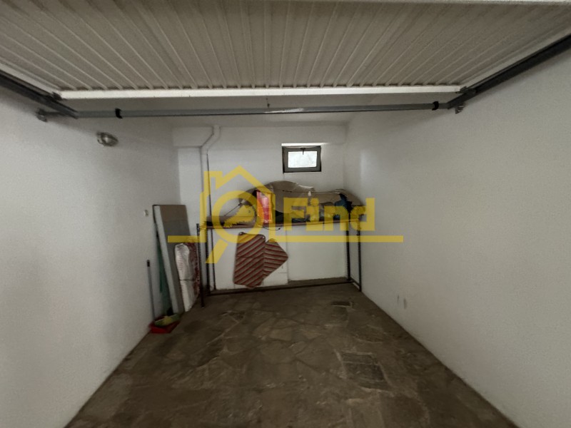 Parking 12 τ.μ. προς πώληση, Κάτω Πετράλωνα