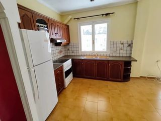 Διαμέρισμα 95 τ.μ. για πώληση, Πειραιάς, Αγία Σοφία-thumb-1