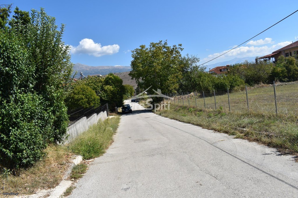 Οικόπεδο 945 τ.μ. προς πώληση, Σταυράκι