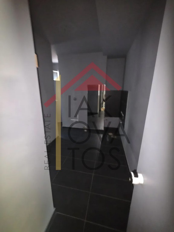 Κατάστημα 83 τ.μ. πρός ενοικίαση, Αθήνα - Νότια Προάστια, Γλυφάδα