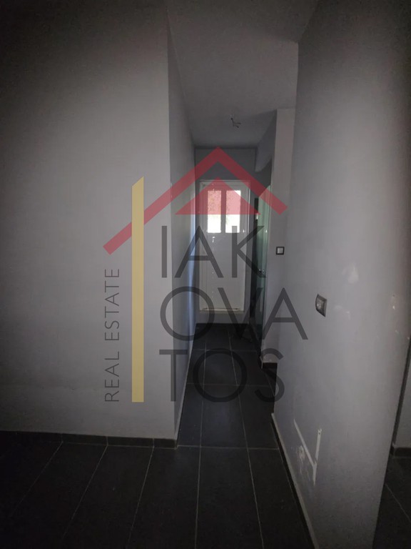 Κατάστημα 83 τ.μ. πρός ενοικίαση, Αθήνα - Νότια Προάστια, Γλυφάδα