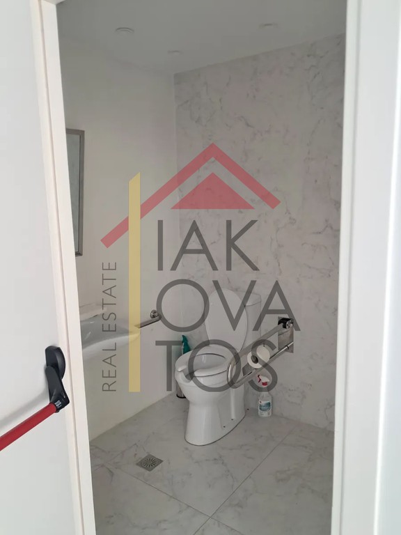 Κατάστημα 85 τ.μ. πρός ενοικίαση, Αθήνα - Νότια Προάστια, Γλυφάδα