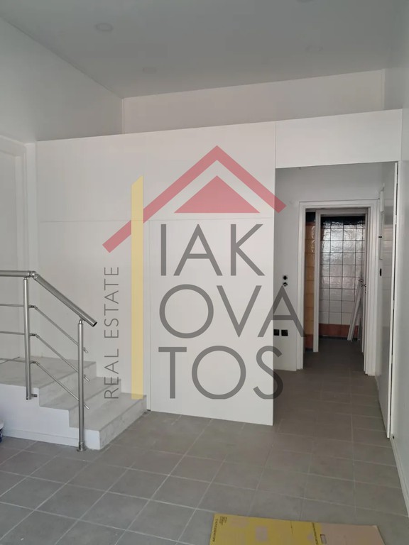 Κατάστημα 25 τ.μ. πρός ενοικίαση, Αθήνα - Νότια Προάστια, Γλυφάδα