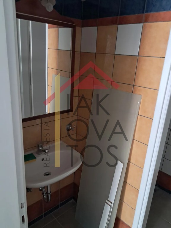 Κατάστημα 25 τ.μ. πρός ενοικίαση, Αθήνα - Νότια Προάστια, Γλυφάδα
