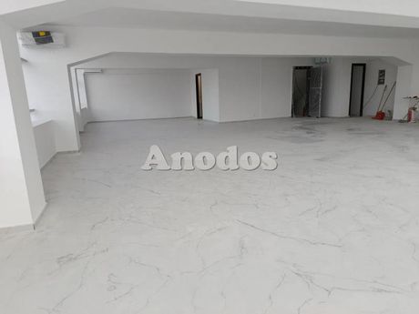 Office 180 sqm for rent