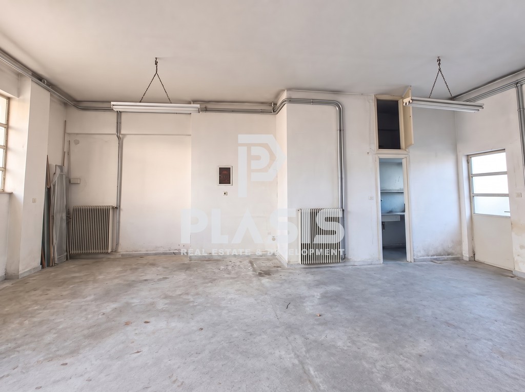 Επιχειρηματικό κτίριο 591 τ.μ. προς πώληση, Μετς - Καλλιμάρμαρο