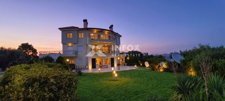 Villa 480 sqm for sale