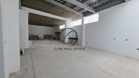 Office 170 sqm for rent