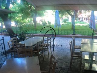 Επιχείρηση 300 τ.μ. για πώληση
