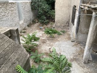 Apartment complex 300 sqm for sale