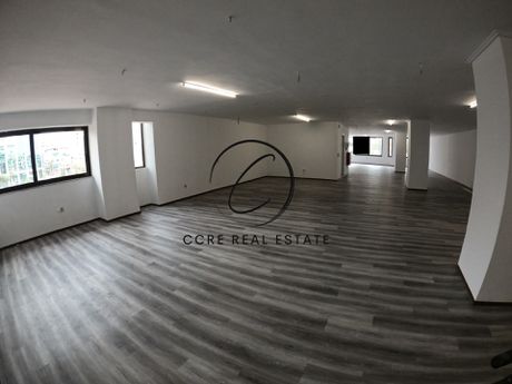 Office 247 sqm for rent
