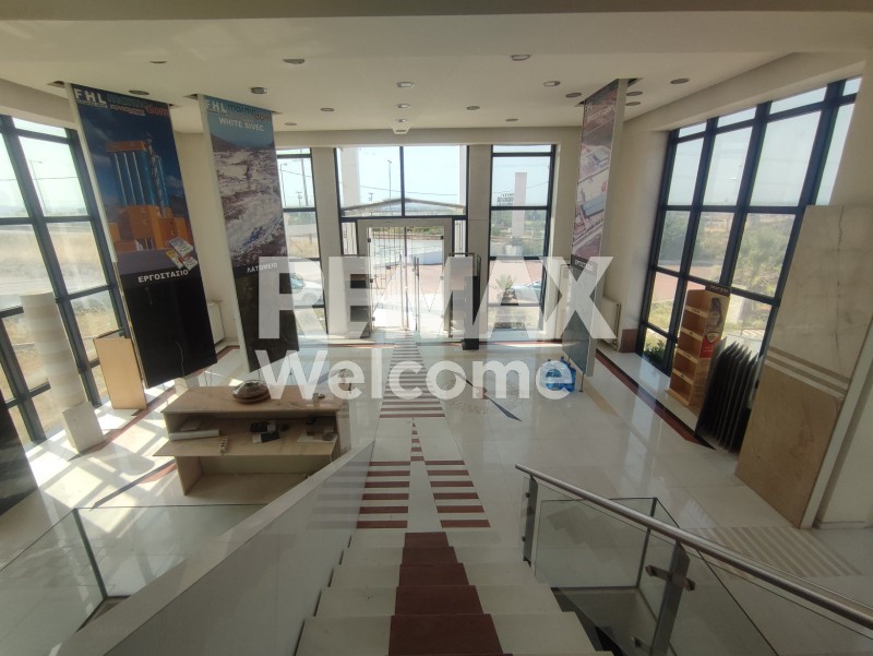 Επιχειρηματικό κτίριο 800 τ.μ. προς ενοικίαση, Διαβατά