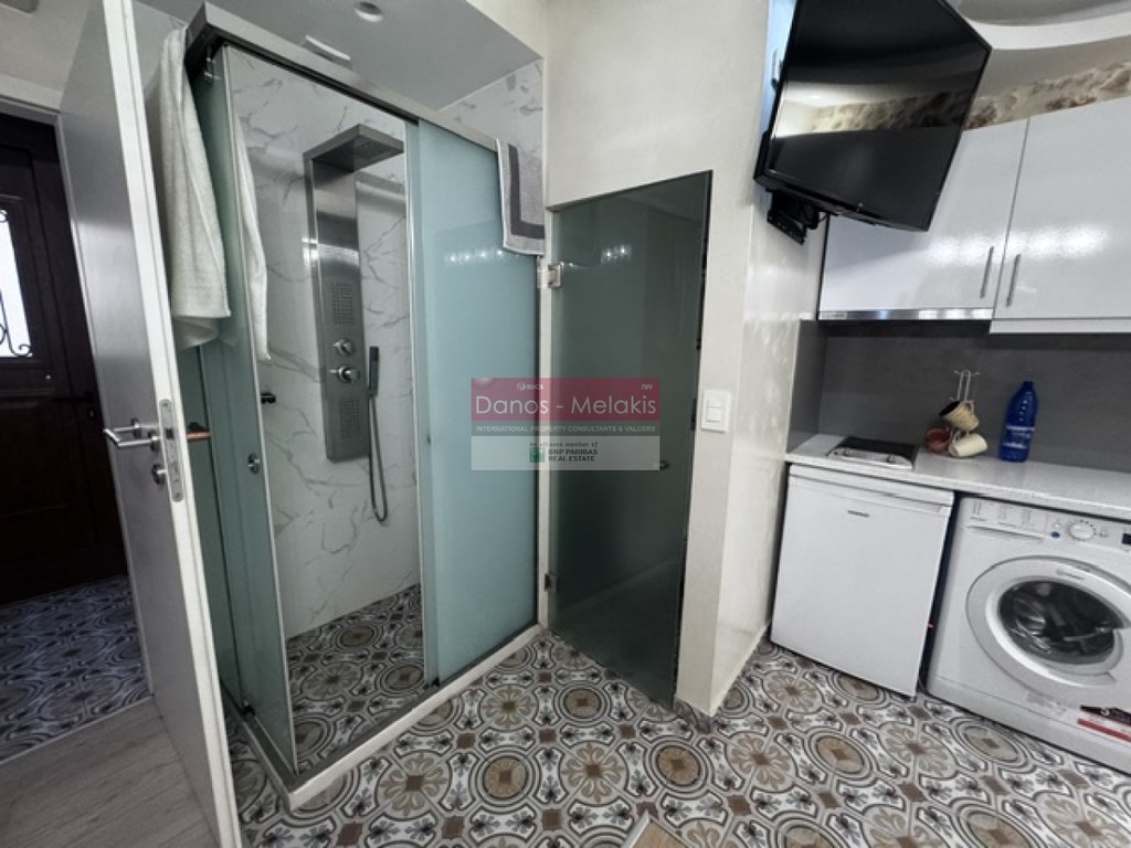 Κτίριο 114 τ.μ. προς πώληση, Κουμ Καπί