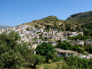 Οικόπεδο 7.000 τ.μ. προς πώληση