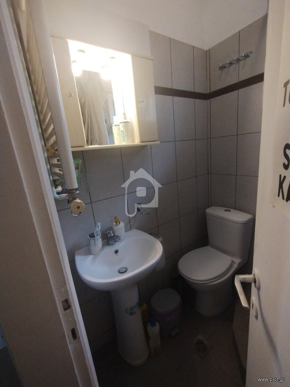 Studio / γκαρσονιέρα 32 τ.μ. προς ενοικίαση, Τριανδρία