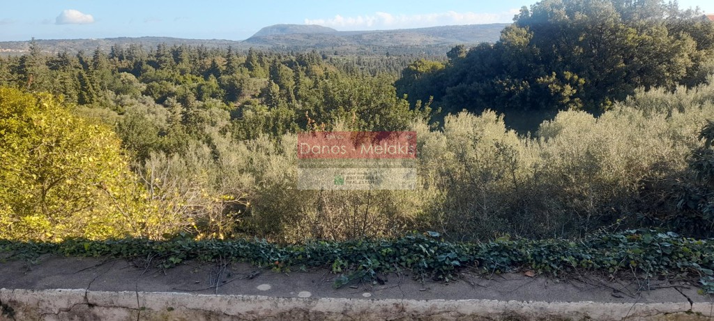Κτίριο 185 τ.μ. προς πώληση, Τζιτζιφές