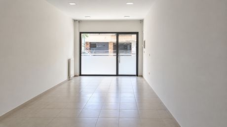 Κατάστημα 42 τ.μ. προς ενοικίαση