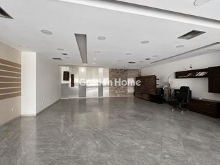 Store 340 sqm for rent