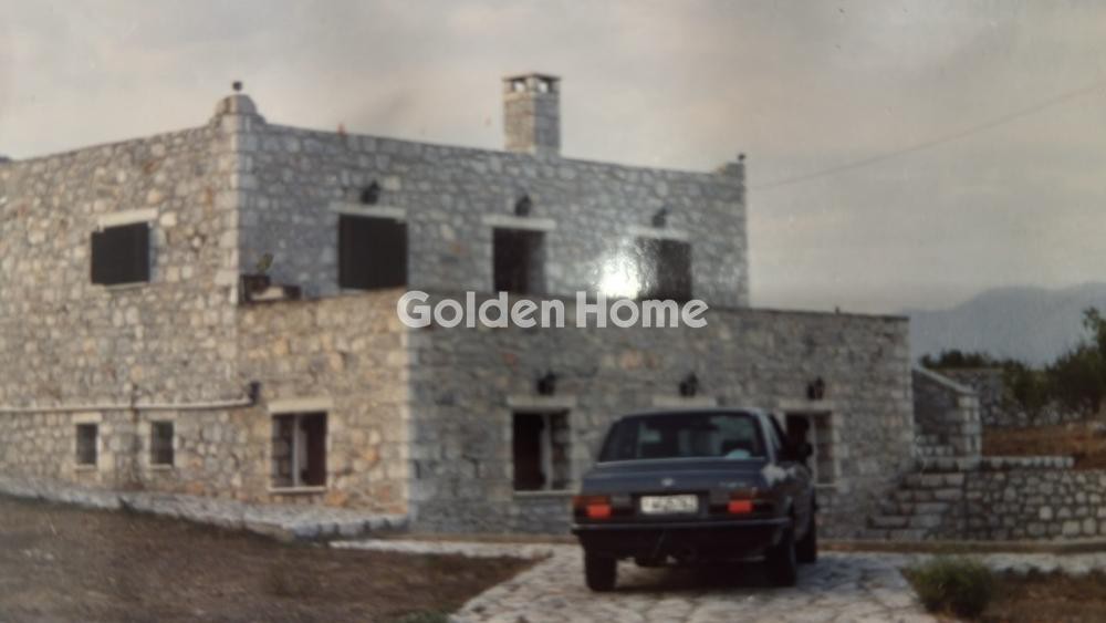 Κτίριο 160 τ.μ. πρός ενοικίαση, Λακωνία, Οίτυλος