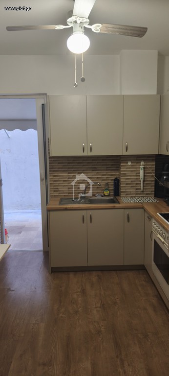 Studio / γκαρσονιέρα 37 τ.μ. προς ενοικίαση, Πλατεία Παπαδιαμάντη