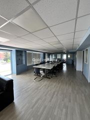 Office 177 sqm for rent