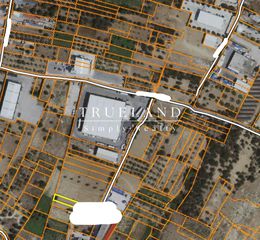Parcel 747 sqm for sale