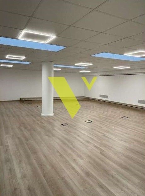 Αίθουσα 375 τ.μ. πρός ενοικίαση, Αθήνα - Νότια Προάστια, Γλυφάδα