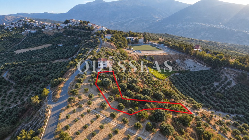 Land plot 2.039 sqm for sale, Heraklion Prefecture, Gorgolaini