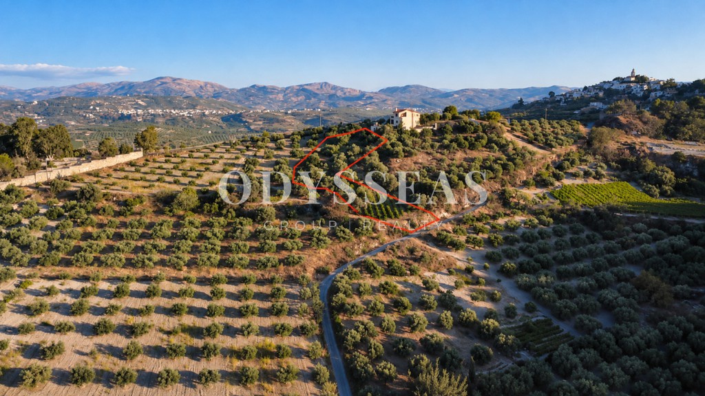 Land plot 2.039 sqm for sale, Heraklion Prefecture, Gorgolaini